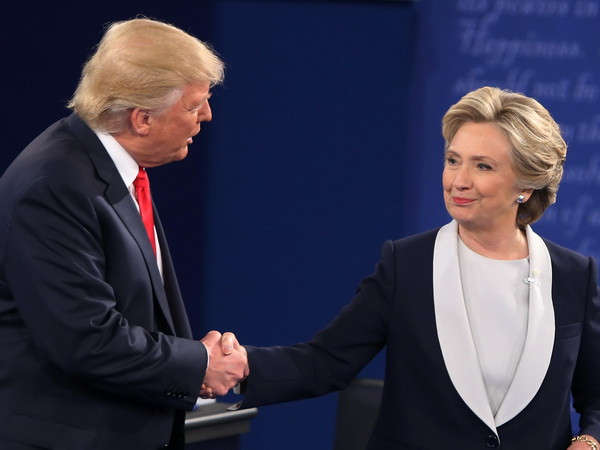 Hơn 100 triệu người vào YouTube xem tranh luận tay đôi lần 2 ảnh 1