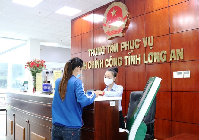 Long An đẩy mạnh xây dựng chính quyền điện tử, chuyển đổi số ảnh 1