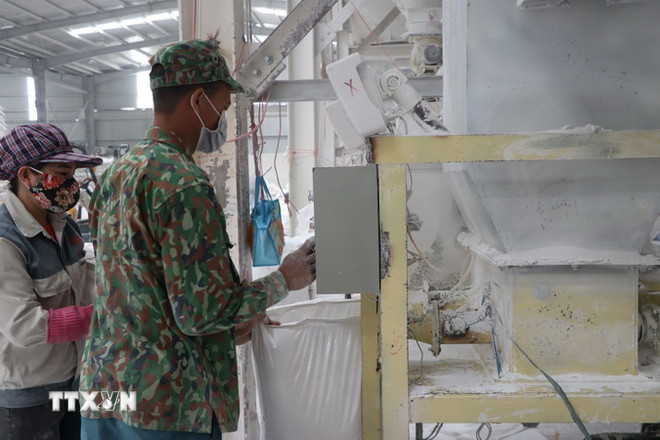 Các KCN tỉnh Yên Bái phòng dịch hiệu quả để đẩy mạnh sản xuất ảnh 1