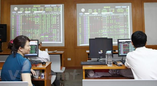 Chứng khoán ngày 20/5: VN-Index dễ dàng vượt ngưỡng 980 ảnh 1