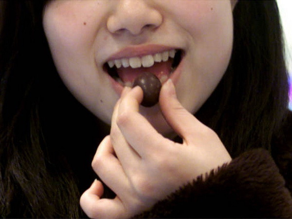 Ăn chocolate đen hàm lượng cao giúp giảm cân hiệu quả ảnh 1