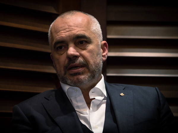 Albania không thể bầu được tổng thống mới sau bỏ phiếu vòng 1 ảnh 1