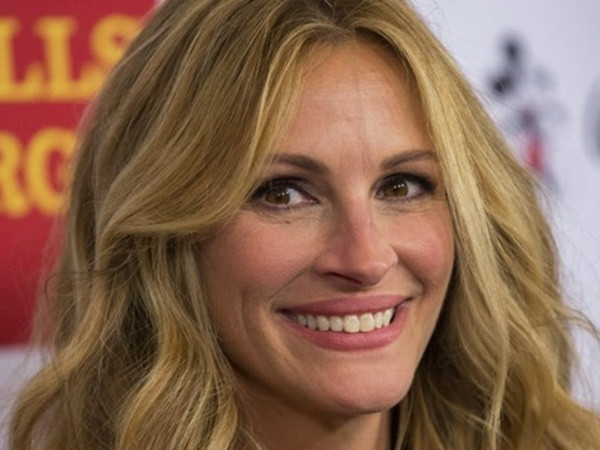 Julia Roberts lần thứ 5 được vinh danh quyến rũ nhất thế giới ảnh 1