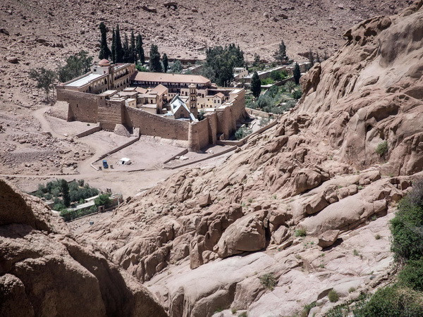 Ai Cập tiêu diệt nghi can trong vụ tấn công nhà thờ ở Nam Sinai ảnh 1