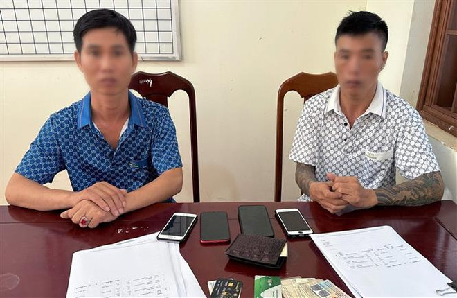 Đắk Nông: Bắt giữ nhóm đối tượng cho vay nặng lãi tới 365% mỗi năm ảnh 1