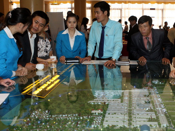 Thị trường bất động sản hưởng lợi khi kinh tế vĩ mô ổn định ảnh 1