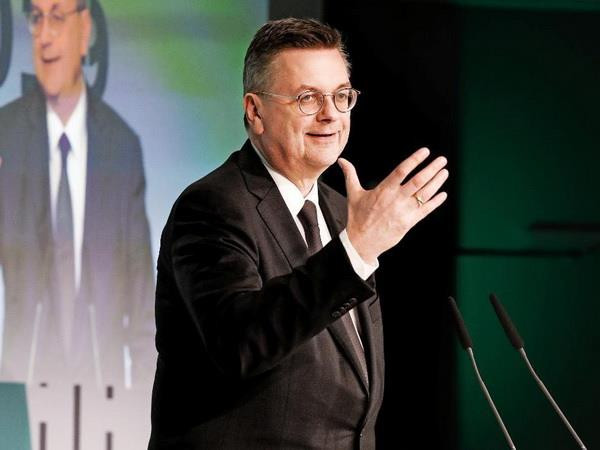 Philipp Lahm sẽ là người thay thế chủ tịch DFB Reinhard Grindel? ảnh 1