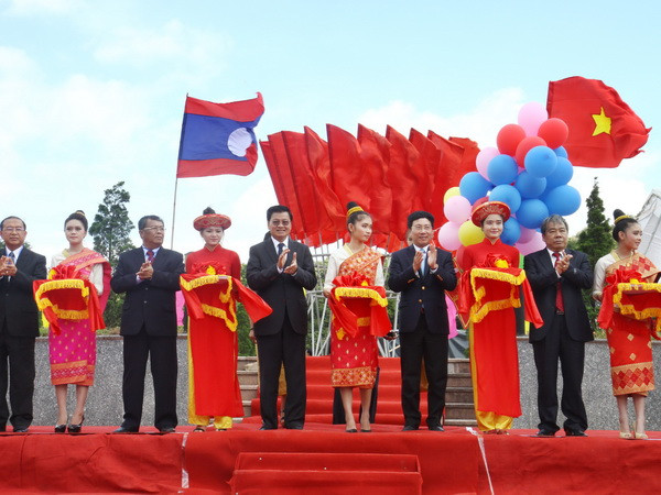 Khai trương cửa khẩu quốc tế La Lay ở Quảng Trị và Salavan ảnh 1