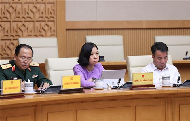 Đại diện các cơ quan thuộc Chính phủ dự hội nghị. (Ảnh: Dương Giang/TTXVN) Thủ tướng: Truyền thông để dân biết, dân hiểu, dân tin, dân thụ hưởng ảnh 4