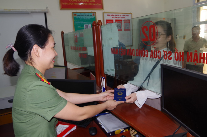 ttxvn_ha_nam_100_ho_so_dang_ky_de_nghi_cap_ho_chieu_pho_thong_duoc_thuc_hien_tren_cong_dich_vu_cong_truc_tuyen.jpg