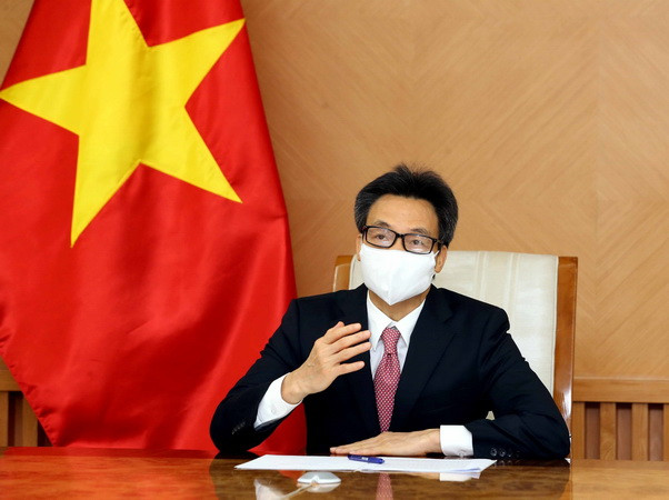 PTT Vũ Đức Đam trao đổi với Giám đốc WHO khu vực Tây Thái Bình Dương ảnh 1