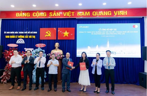 HURC 1 và Mastercard công bố hợp tác về giao thông công cộng. 1607_mastercard2.JPG