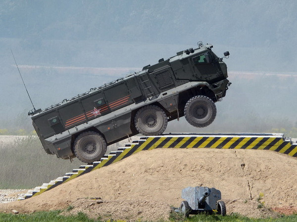 Nga sẽ xuất khẩu xe bọc thép "Typhoon-K" ra nước ngoài ảnh 1