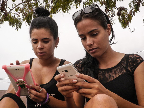 Truy cập phải cổng Wifi giả mạo, Cuba cảnh báo lỗ hổng an ninh mạng ảnh 1