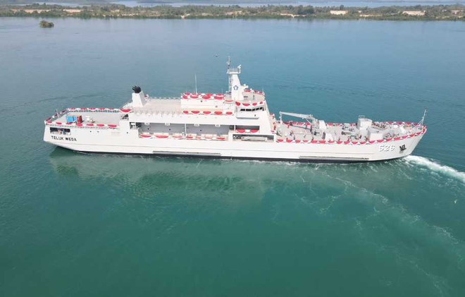 Indonesia hạ thủy tàu chở xe tăng tự đóng phiên chế cho hải quân ảnh 1