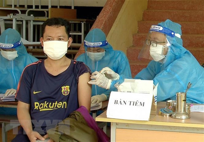 Ngày 13/11, ghi nhận 242 ca mắc mới COVID-19, không có ca tử vong ảnh 1