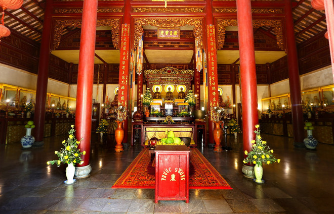 Đến tỉnh Thừa Thiên-Huế thăm chùa cổ Thánh Duyên ảnh 4