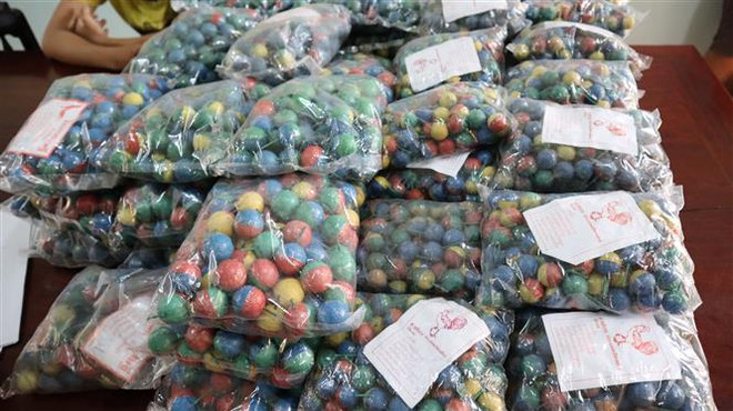 Bình Phước: Phát hiện 2 đối tượng dùng ôtô vận chuyển pháo lậu ảnh 2