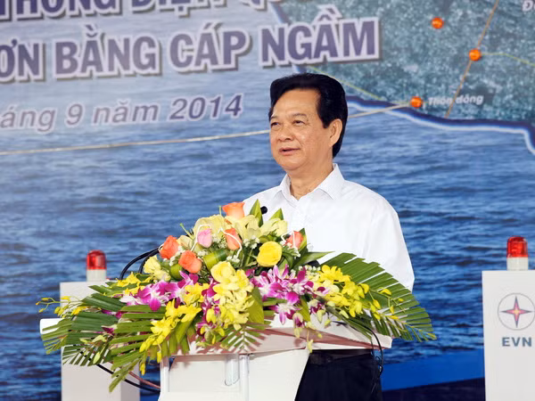 Thủ tướng dự lễ khánh thành cấp điện quốc gia ra đảo Lý Sơn ảnh 2