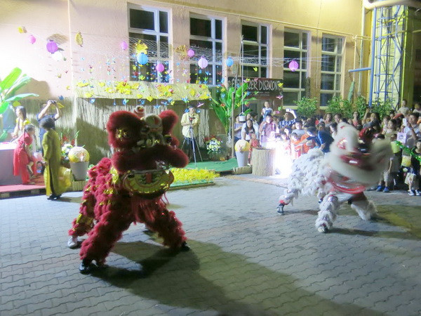 Tưng bừng lễ hội Trung Thu của cộng đồng người Việt tại Hungary ảnh 2