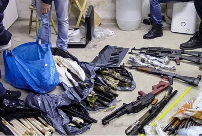 Cảnh sát Bulgari triệt phá một kho vũ khí lớn tại thủ đô Sofia ảnh 1