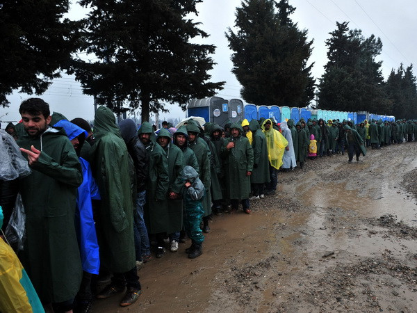 Đức, Hy Lạp phản đối mạnh mẽ việc đóng cửa tuyến đường Balkan ảnh 1