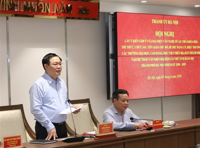 Lấy ý kiến góp ý vào dự thảo Văn kiện Đại hội Đảng bộ thành phố Hà Nội ảnh 1