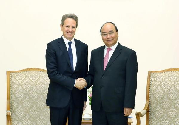 Thủ tướng Nguyễn Xuân Phúc tiếp Cựu Bộ trưởng tài chính Hoa Kỳ ảnh 1