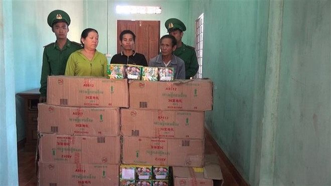 Quảng Trị: Liên tiếp bắt giữ 2 vụ vận chuyển pháo lậu ảnh 1