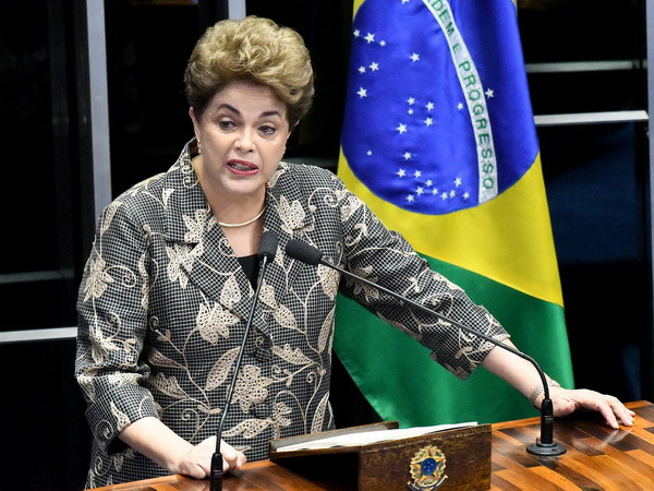 Tổng thống Brazil Rousseff khẳng định không vi phạm luật ngân sách ảnh 1