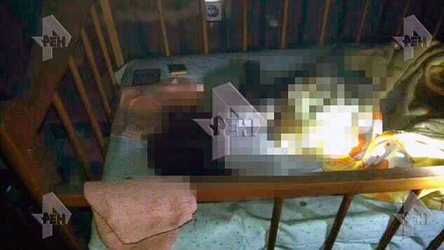 "Tiếng nói kỳ lạ" thúc giục bảo mẫu chặt đầu bé 4 tuổi tại Nga ảnh 3