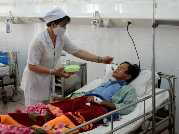 Những “người bạn thân” của bệnh nhân phong Quy Hòa ảnh 1