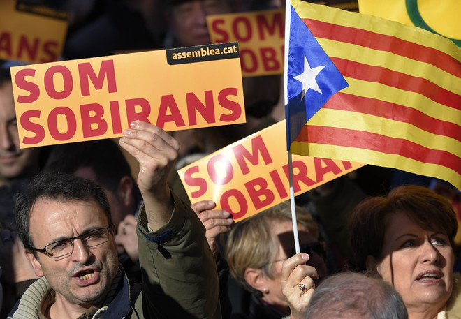 Phe ly khai Catalonia đạt thỏa thuận thành lập chính quyền ảnh 1
