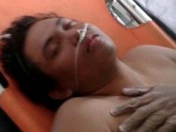 Tìm thấy 1 hành khách còn sống trong vụ rơi trực thăng ở Indonesia ảnh 1