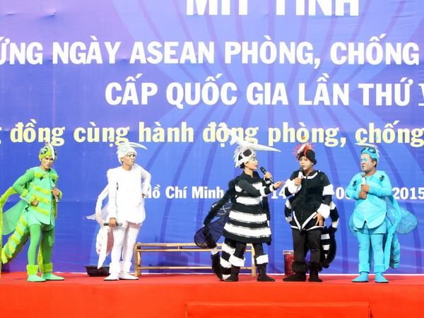 Đoàn kết vì một cộng đồng không còn bệnh sốt xuất huyết ảnh 1