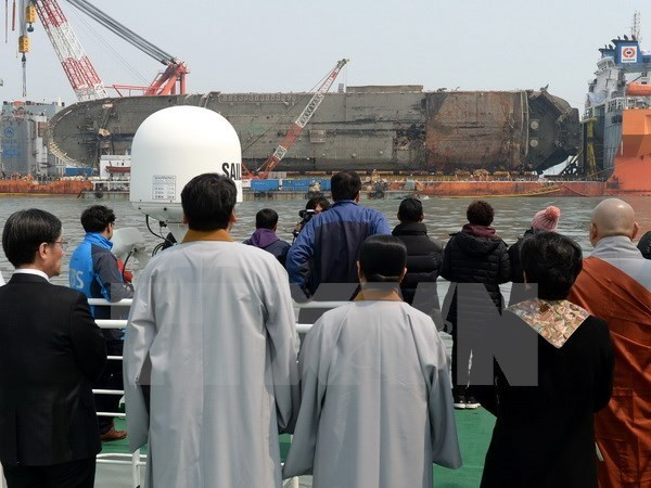 Tòa án Hàn Quốc ra lệnh bồi thường cho các nạn nhân vụ chìm phà Sewol ảnh 1