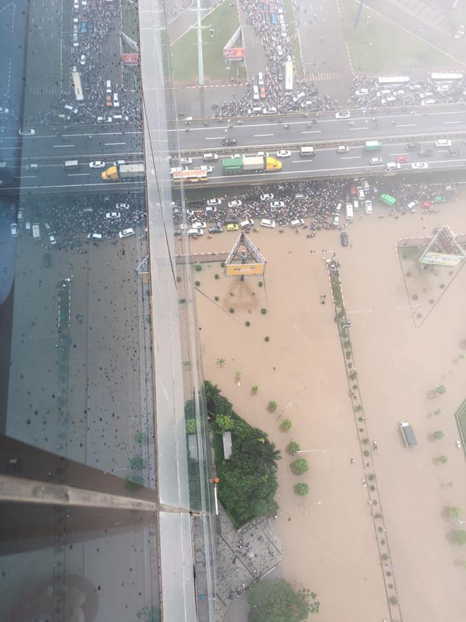 Đắt khách dịch vụ xe cải tiến "giải cứu" xe máy quanh tòa nhà Keangnam ảnh 15