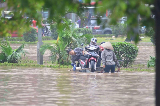 Đắt khách dịch vụ xe cải tiến "giải cứu" xe máy quanh tòa nhà Keangnam ảnh 10