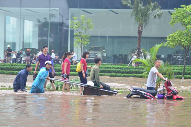 Đắt khách dịch vụ xe cải tiến "giải cứu" xe máy quanh tòa nhà Keangnam ảnh 11