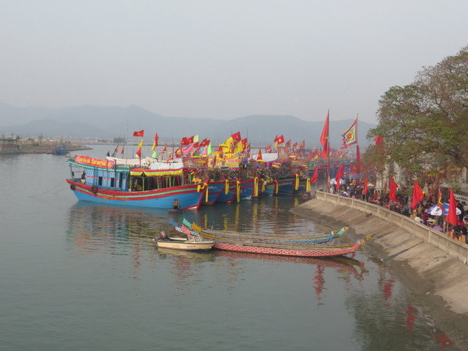 Nghệ An vượt qua những khó khăn, thách thức vươn mình phát triển ảnh 3