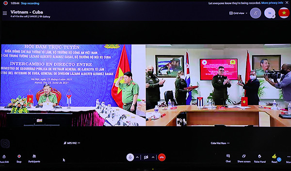 Bộ trưởng Bộ Công an Tô Lâm hội đàm Bộ trưởng Bộ Nội vụ Cuba ảnh 2