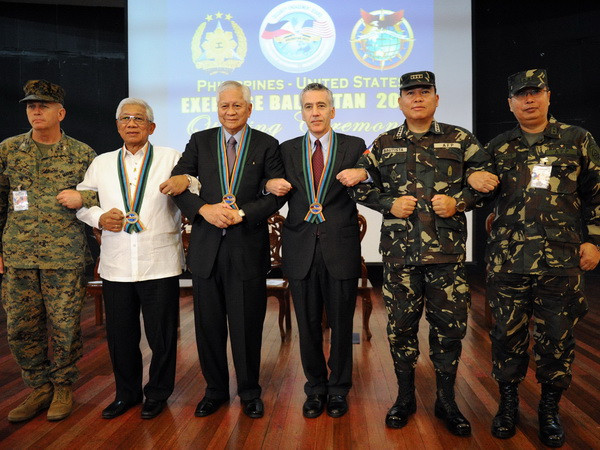 Phản ứng của Trung Quốc về tập trận chung Mỹ-Philippines ảnh 1