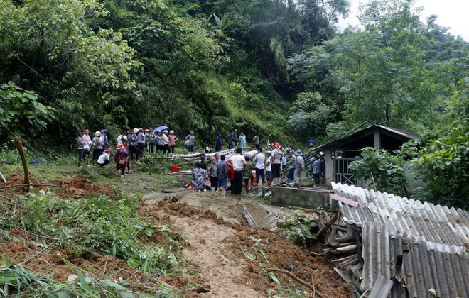 Lào Cai: Mưa lớn làm đổ tường nhà khiến một người tử vong ảnh 1
