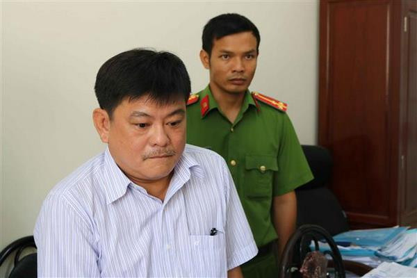 Bắt tạm giam 5 cán bộ vi phạm quy định quản lý tài sản Nhà nước ảnh 1