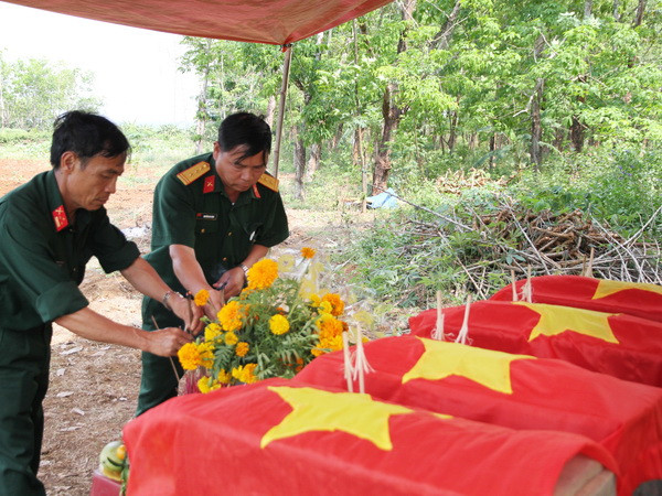 Cất bốc thêm hài cốt liệt sỹ tại huyện Gio Linh, tỉnh Quảng Trị ảnh 1