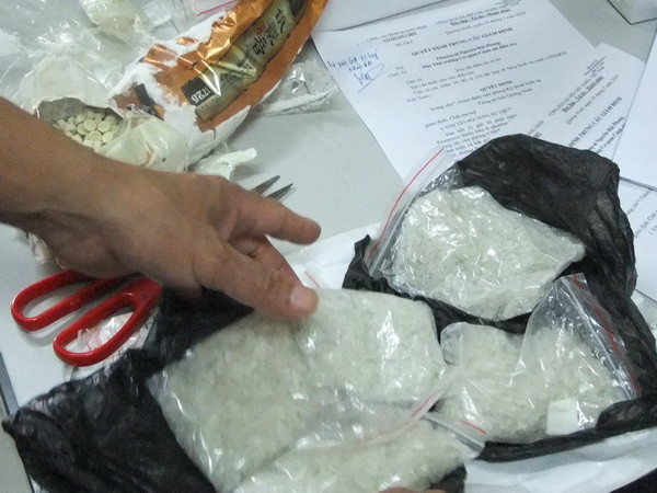 Rủ nhau đi buôn ma túy, hai anh em ruột nhận án 35 năm tù ảnh 1