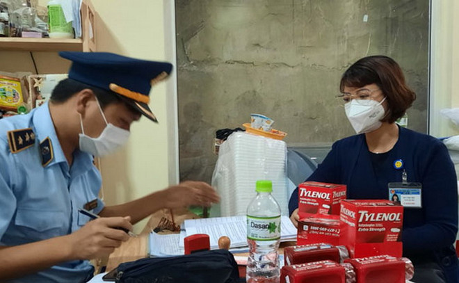 Lâm Đồng: Xử phạt chủ cửa hàng thực phẩm rao bán kit test nhanh ảnh 1