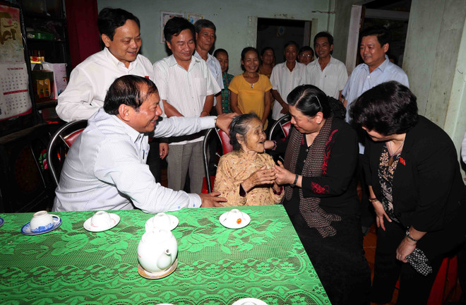 Tri ân các Anh hùng liệt sỹ và các gia đình chính sách tỉnh Quảng Trị ảnh 3