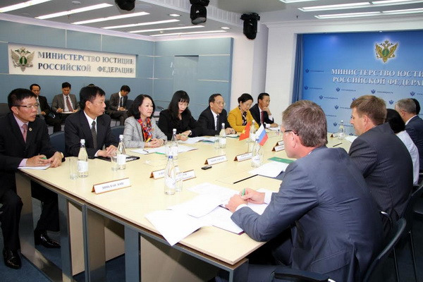 Việt Nam-Nga tăng cường hợp tác về tổ chức và xây dựng Đảng ảnh 1