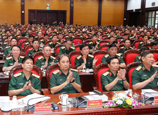 ttxvn_quan_triet_toan_quan_cuon_sach_xay_dung_va_phat_trien_nen_van_hoa_tien_tien_dam_da_ban_sac_dan_toc_cua_tong_bi_thu_nguyen_phu_trong 1.jpg